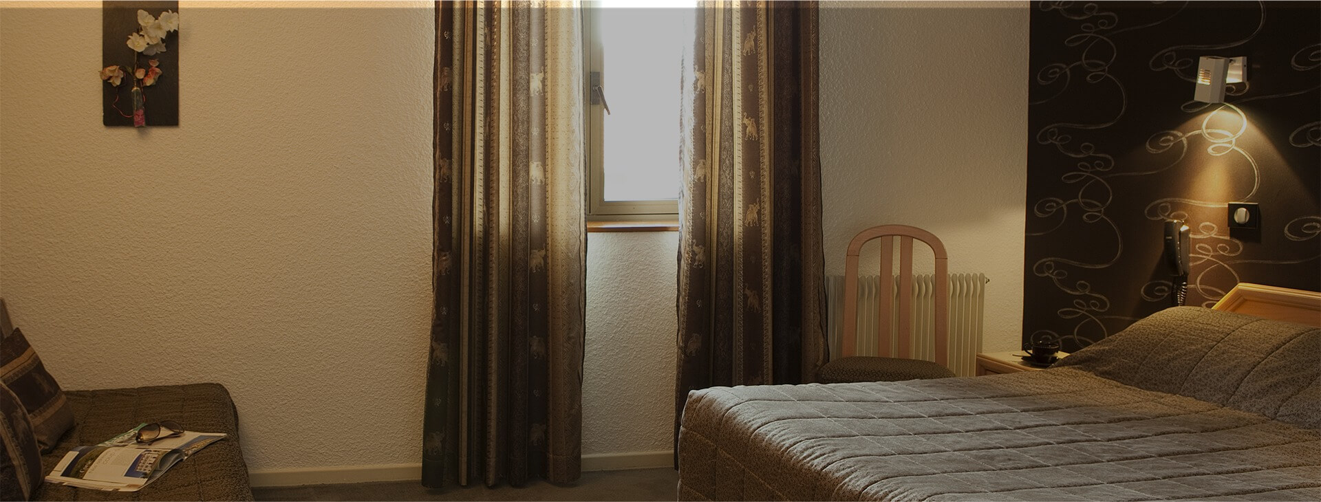 Services Hotel restaurant Ain